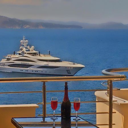 Royal Queen And King Luxury Apartment Sarandë Exteriér fotografie