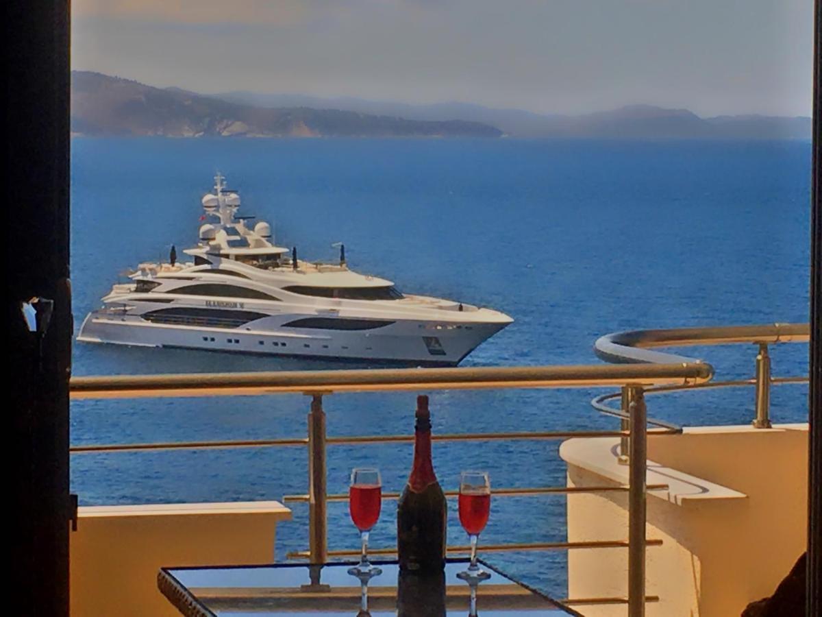 Royal Queen And King Luxury Apartment Sarandë Exteriér fotografie