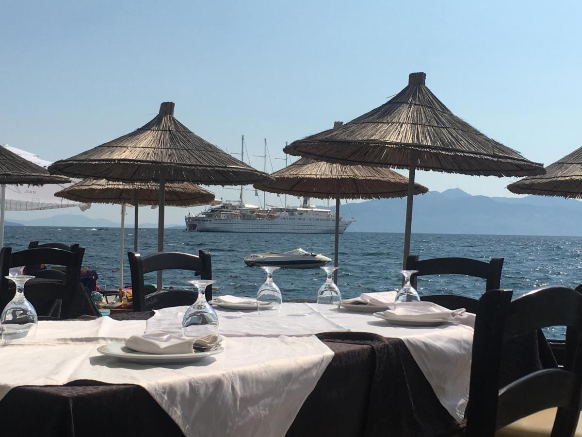 Royal Queen And King Luxury Apartment Sarandë Exteriér fotografie